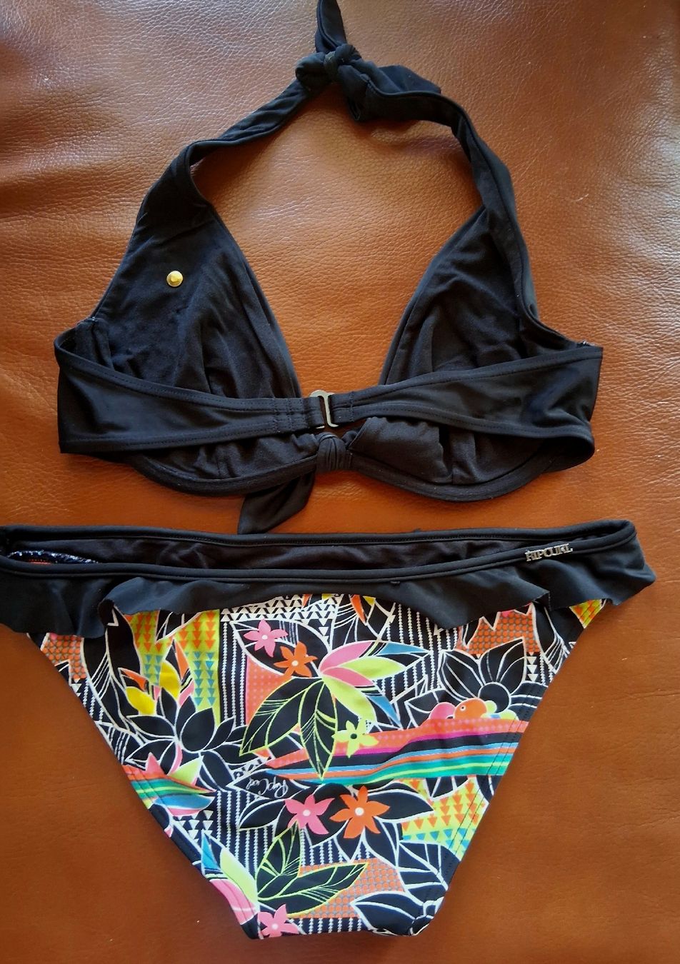 Rip Curl Costumi da bagno & Bikini: Rip Curl Bikini Gr. S-M schwarz-bunt – Usato da Tamins venduto da LisaMorpurgo 1