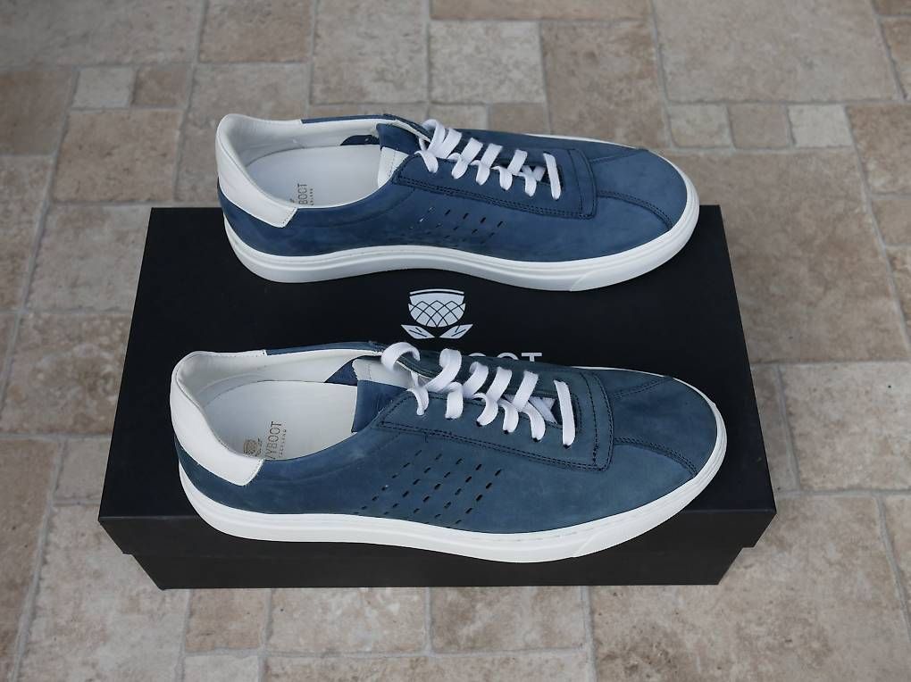 Scarpe da uomo: Navyboot Sneaker, Grösse 40, Blau, Neu – Usato da Niederwangen BE venduto da Benny.7 1