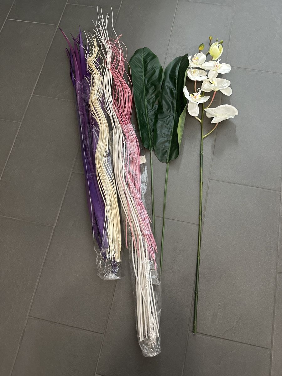 Alle Dekorationen: Deko Materialien Kunstblume und getrocknete Gräser – Gebraucht aus Aarburg von Tonija