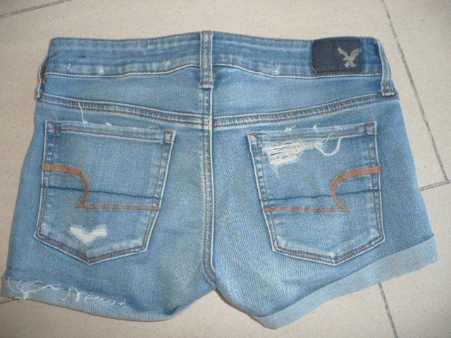 American Eagle Pantaloni: Shorts American Eagle Gr. US 2 / UK 6 – Usato da Zug venduto da falama 5