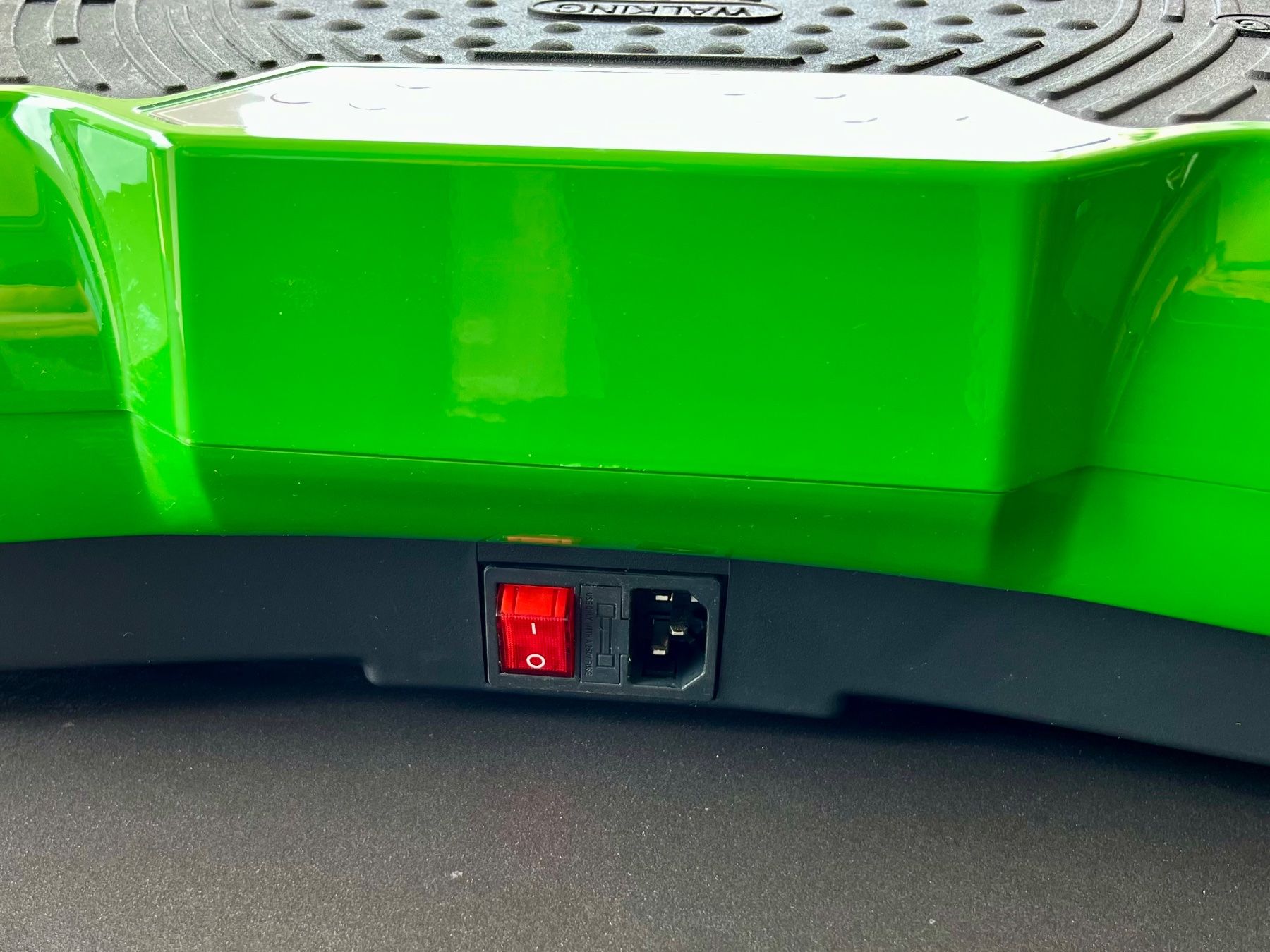 Hometrainer: Vibrationsplatte Orbisana – Usato da Küssnacht am Rigi venduto da bruhor 4