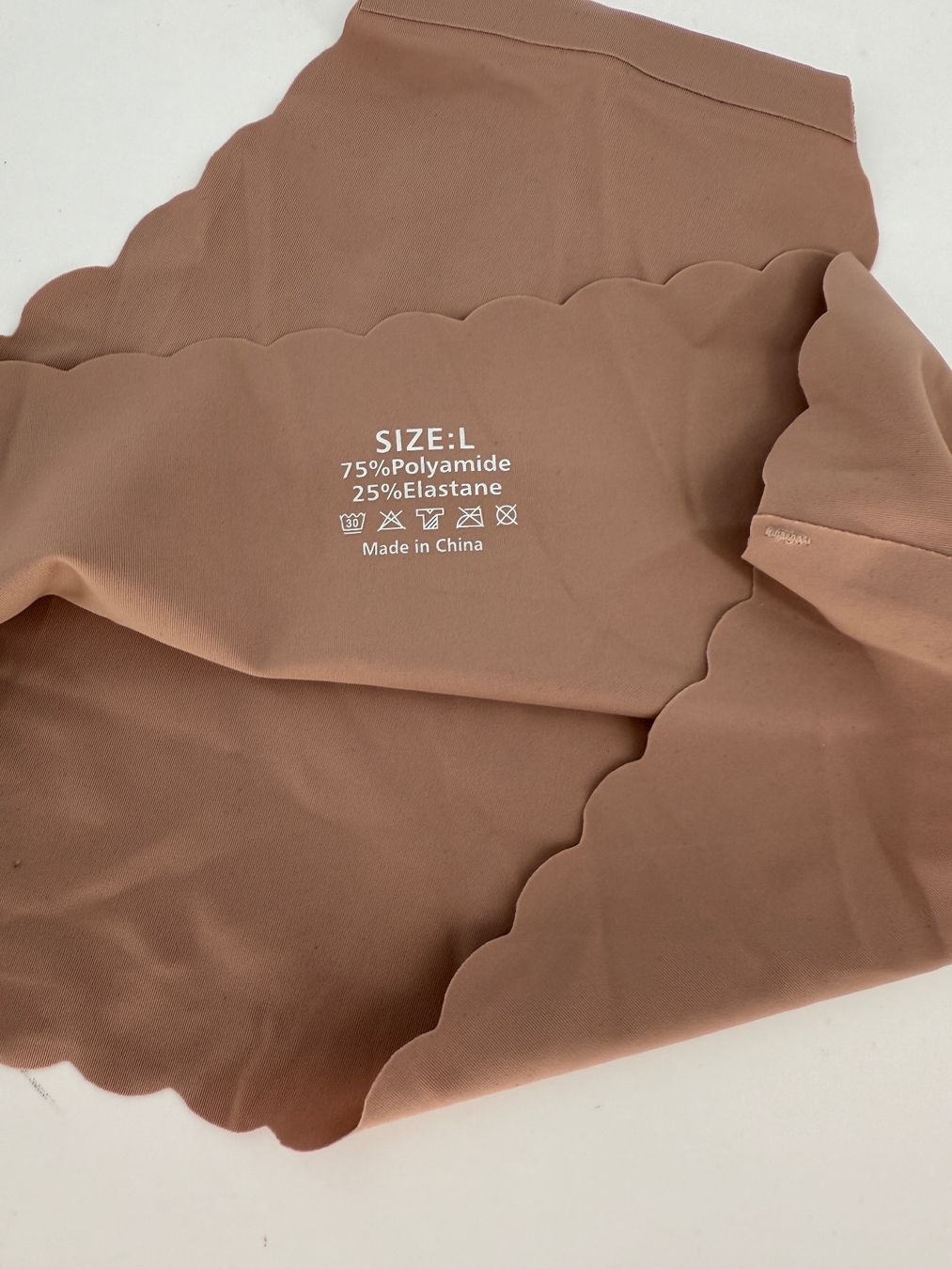 Altra biancheria intima: Slip Gr. L neuwertig – Nuovo (secondo la descrizione) da Auenstein venduto da moin. 2