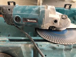 -Flex mit Trennscheibe 400 Fr.
