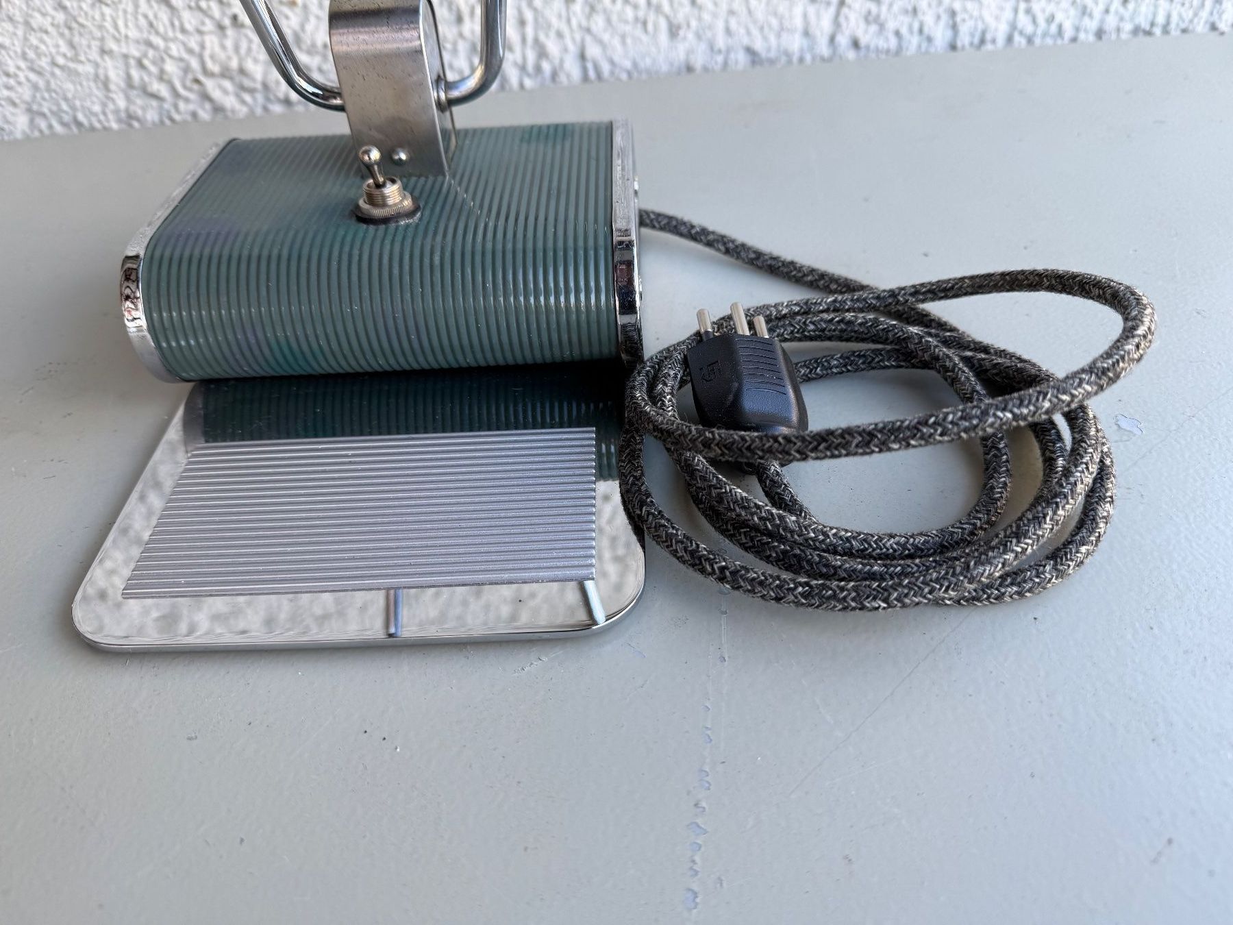 Lampade: Eileen Gray Lampe Jumo 71 – Usato da Unterstammheim venduto da Hawesta 4