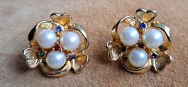 Magnifiques boucles d'oreilles dorées perles et strass 