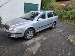 Skoda Octavia 4x4 2l Benzin