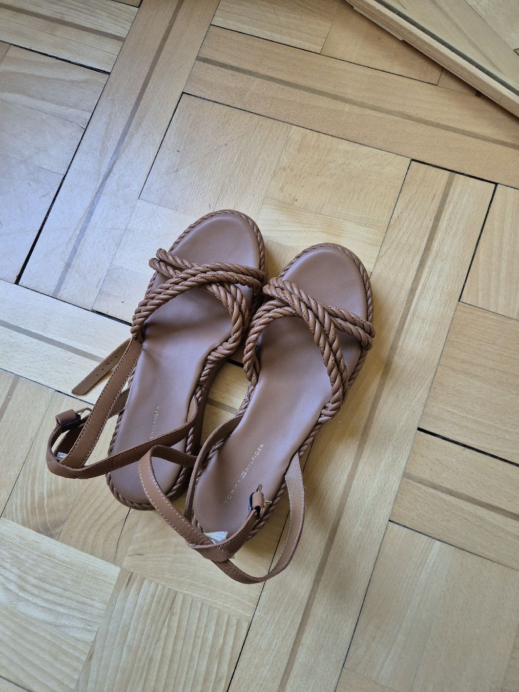 Scarpe da donna: Tommy Hilfiger Sandale, Grösse 39 – Usato da Winterthur venduto da vabit_9 1