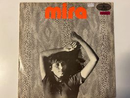 Mira Kubasinska & Breakout - mira