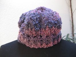 Bonnet en tricot, neuf, pièce unique!
