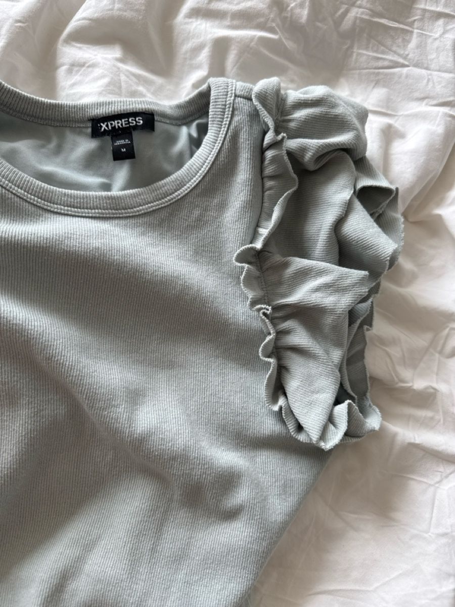 Vestiti: EXPRESS Kleid pastellgrün Gr. M – Usato da Zürich venduto da maleaaa 1