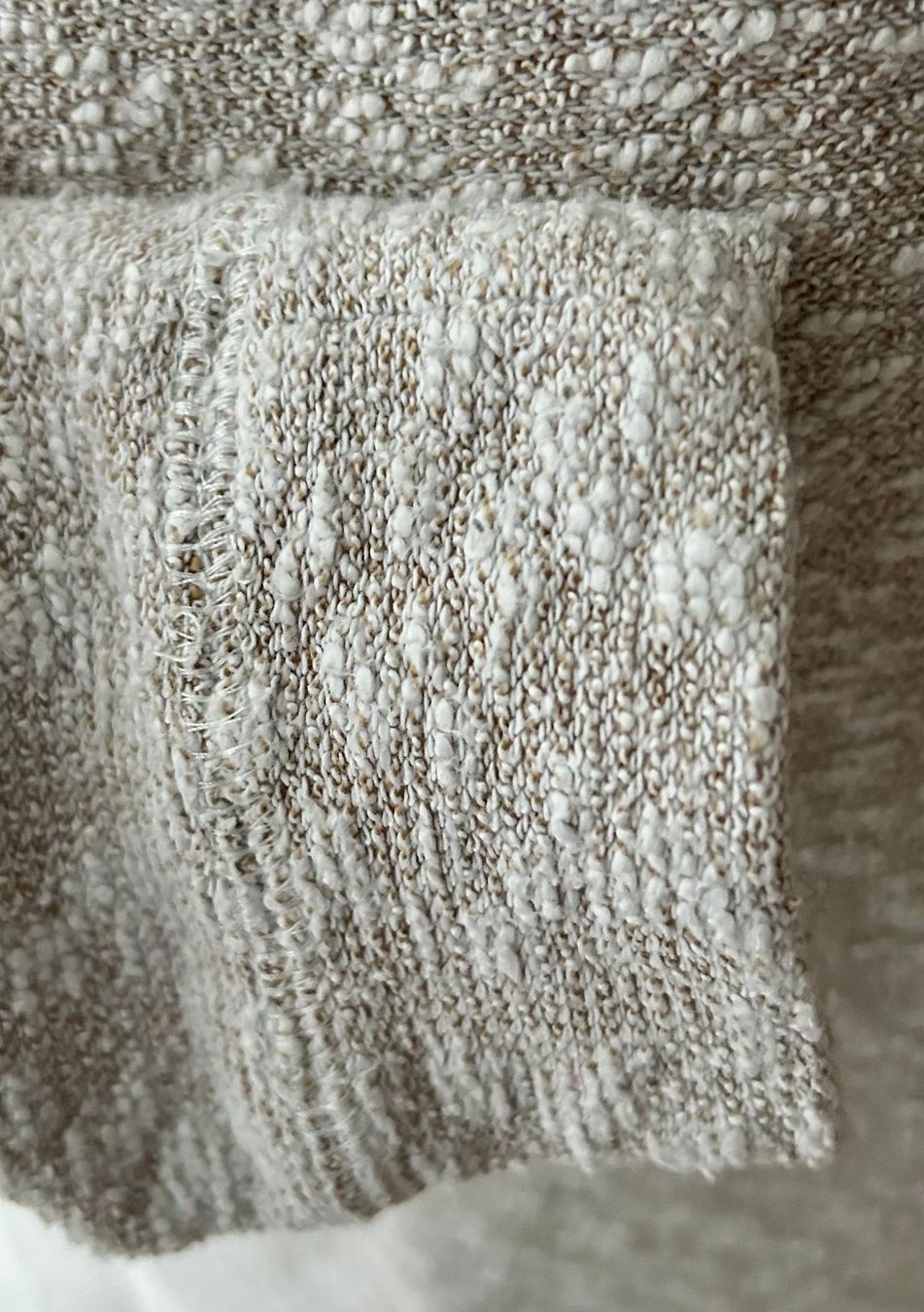 Pulls & Sweat-shirts: MINIMUM DENMARK Pulli, Pullover, Sweater, weiss-beige, M 38 – D'occasion à Zürich par DepotCharity 6
