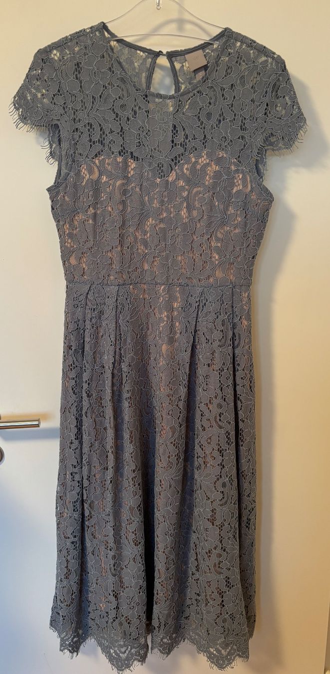 H&M Vestiti: Spitzenkleid von H&M – Usato da Zürich venduto da Tzhkely24