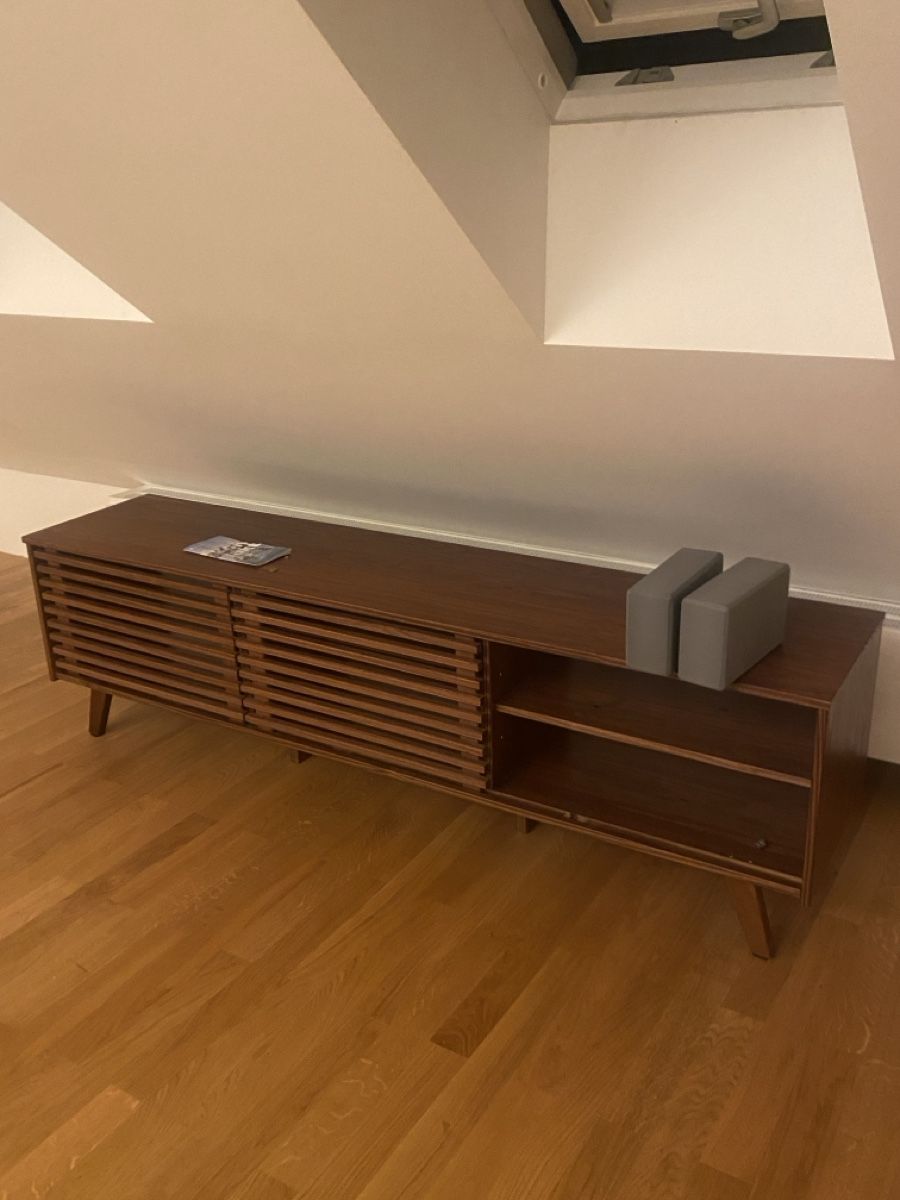 Mobili TV: TV Sideboard aus Holz – Usato da Basel venduto da bba_9gy9