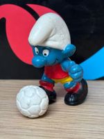 Fussball-Schlumpf, Dress Rot-Gelb