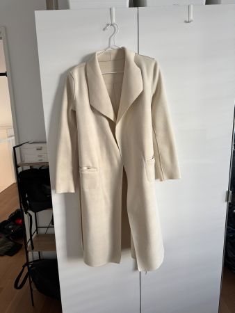 Damen Strickmantel beige mit Bindegürtel gebraucht