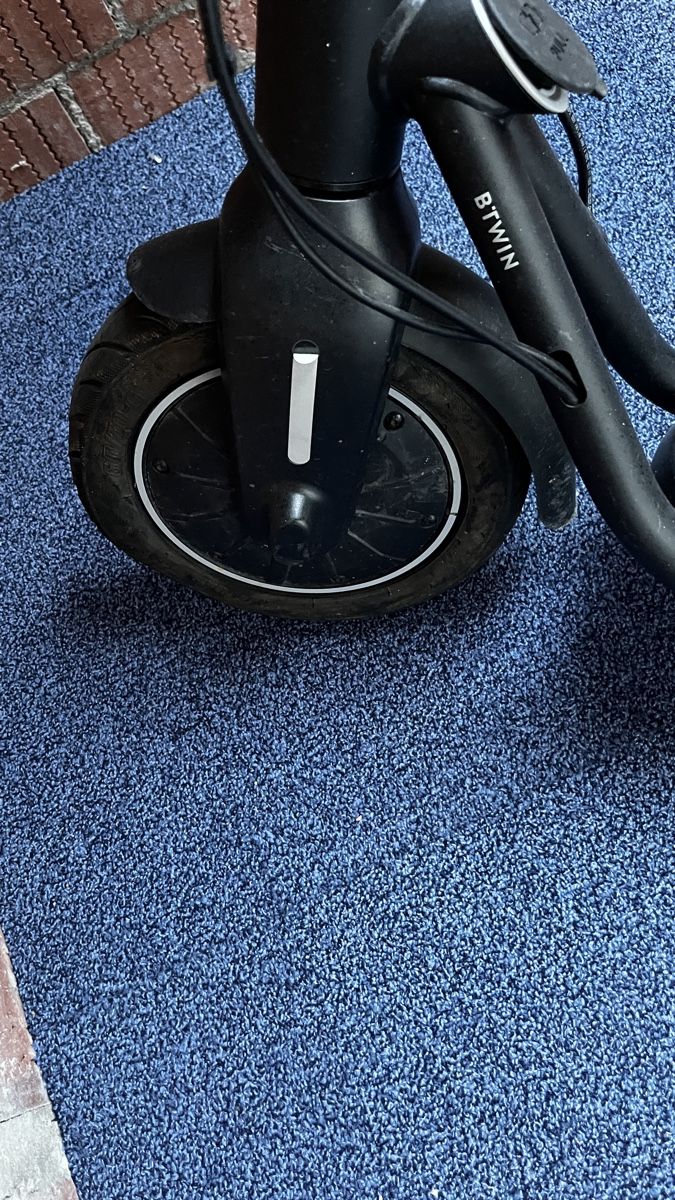 Voiturettes électriques: E Scooter 25 Kmh – D'occasion à suhr par imen62 6