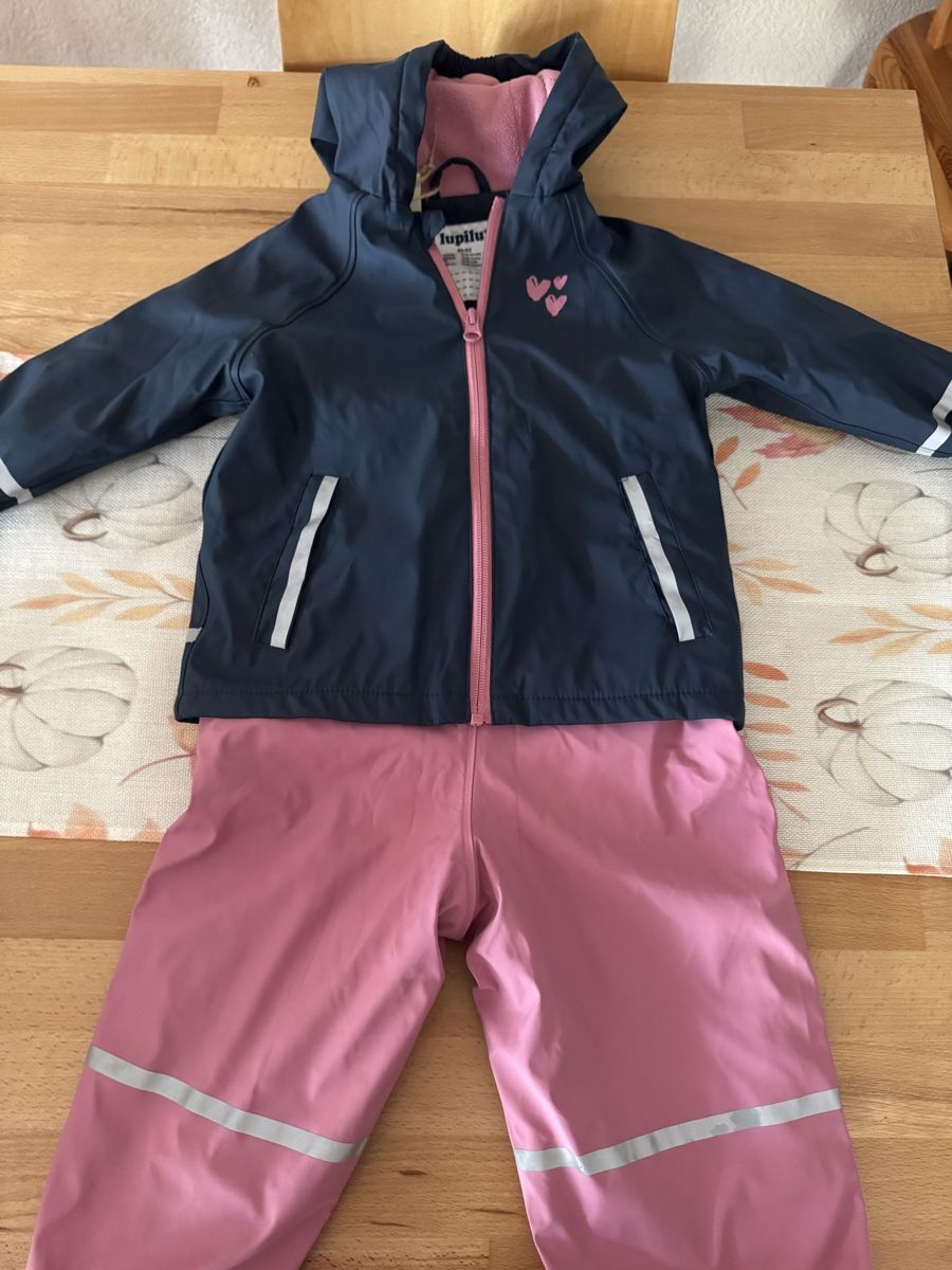 Lupilu Vestes & Manteaux: Regenhose mit Jacke 86/92  – D'occasion à Villnachern par cla_z5nr 2