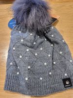 Wollmütze mit Bommel
