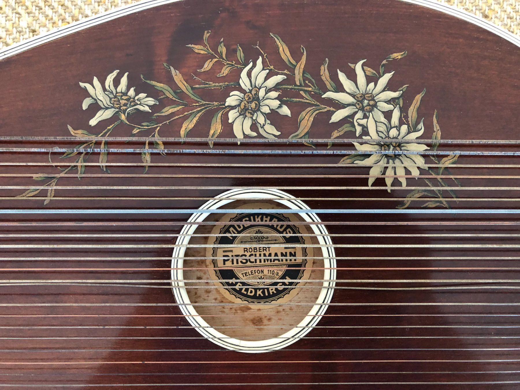 Strumenti musicali: Zither – Usato da Balzers venduto da Kubus28 2