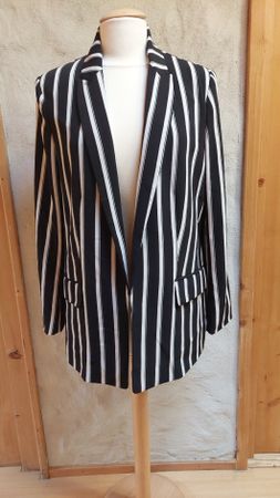 Très joli blazer, taille 44