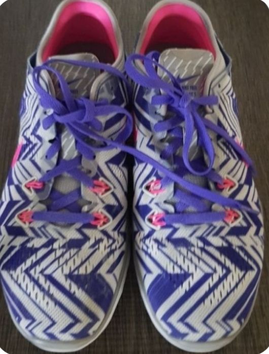 Nike Scarpe da donna: Damen Sneaker Nike Free 5.0 Gr.39 – Usato da Mauensee venduto da Braut-kleid 1