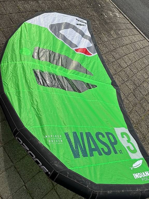 Surf: Wing Ozone Wasp V2 3.0 – Usato da Sachseln venduto da vanfelder 1