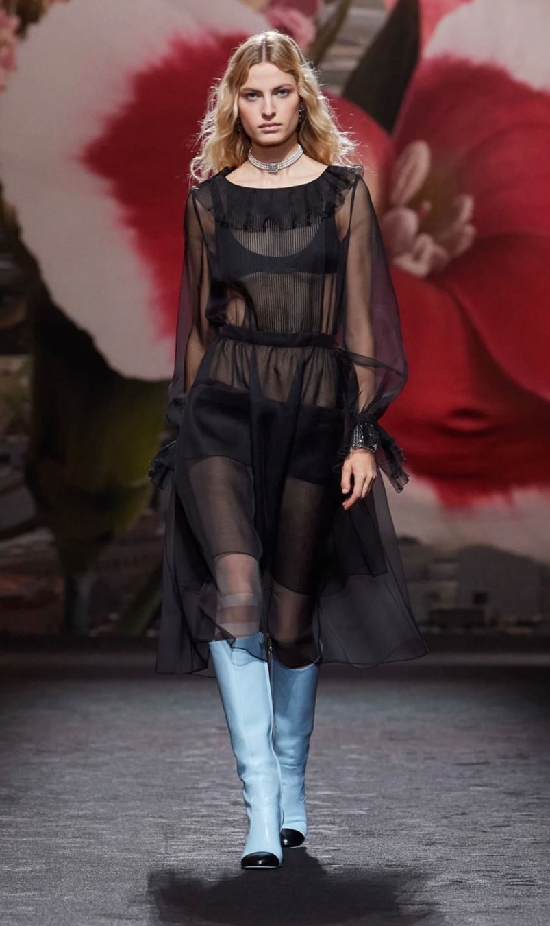 Chanel Scarpe da donna: Chanel boots – Usato da Zürich venduto da Aemilia82 2