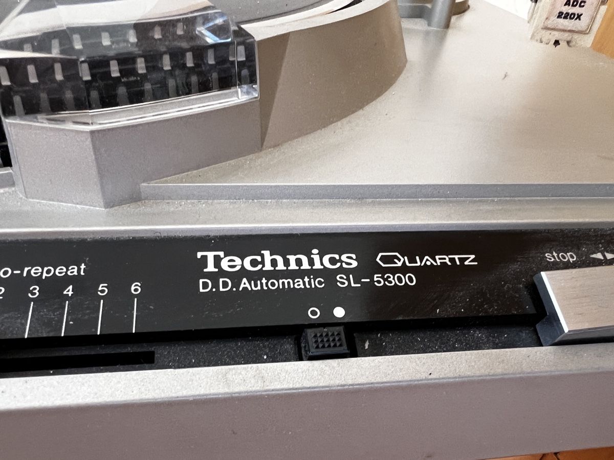 Technics Giradischi: Der Technics SL-5300 – Nuovo (secondo la descrizione) da Wald ZH venduto da ant_r862