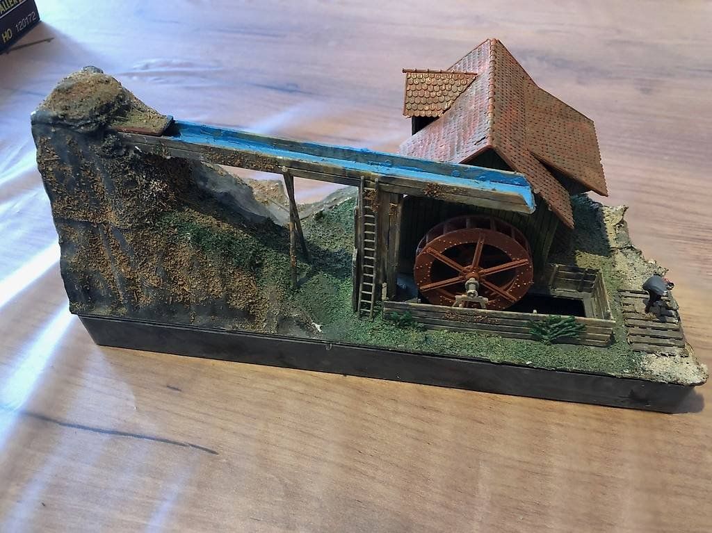 Faller Modellini di ferrovie: Faller 13195 / Moulin à eau avec pompe – Usato da Echallens venduto da Says1