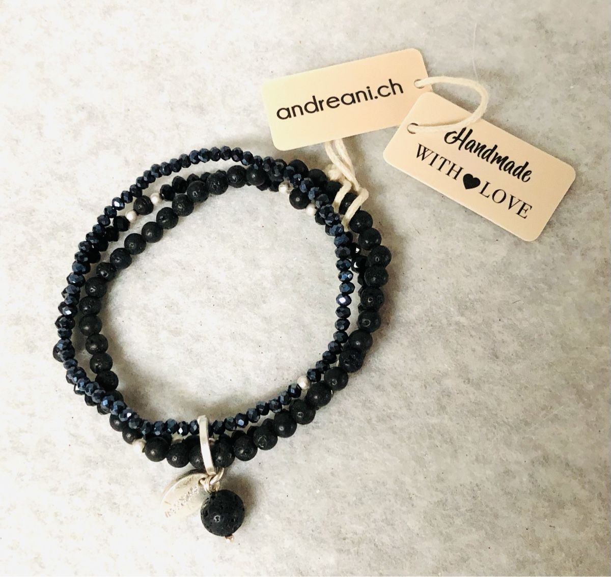 Bracciali & Braccialetti: Armband Lavastein..Neu.. – Nuovo (secondo la descrizione) da Hünenberg venduto da Smile77.. 1
