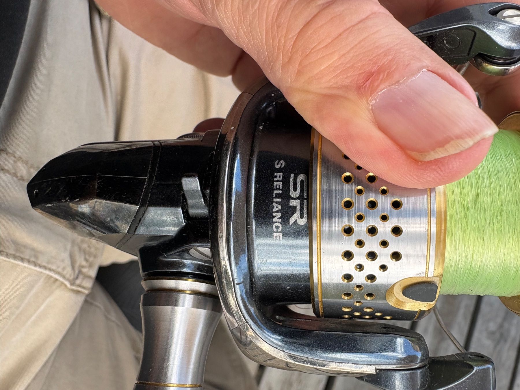 Tamburi & Mulinelli: Shimano Stella 3000 FE Spinnrolle gebraucht – Usato da La Punt Chamues-ch venduto da jack123 4