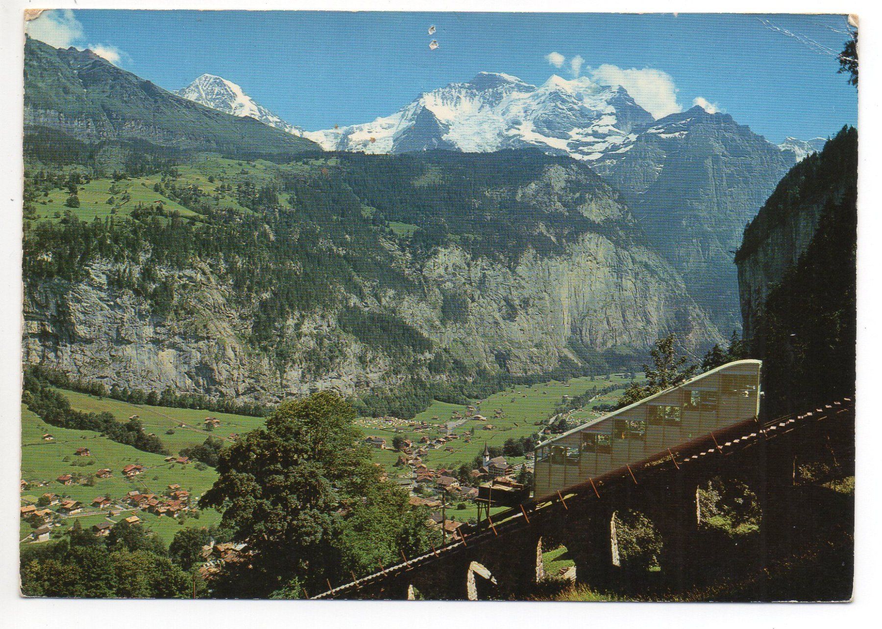 Cartoline postali: LAUTERBRUNNEN Bergbahn Mürren – Usato da Jona venduto da philajona