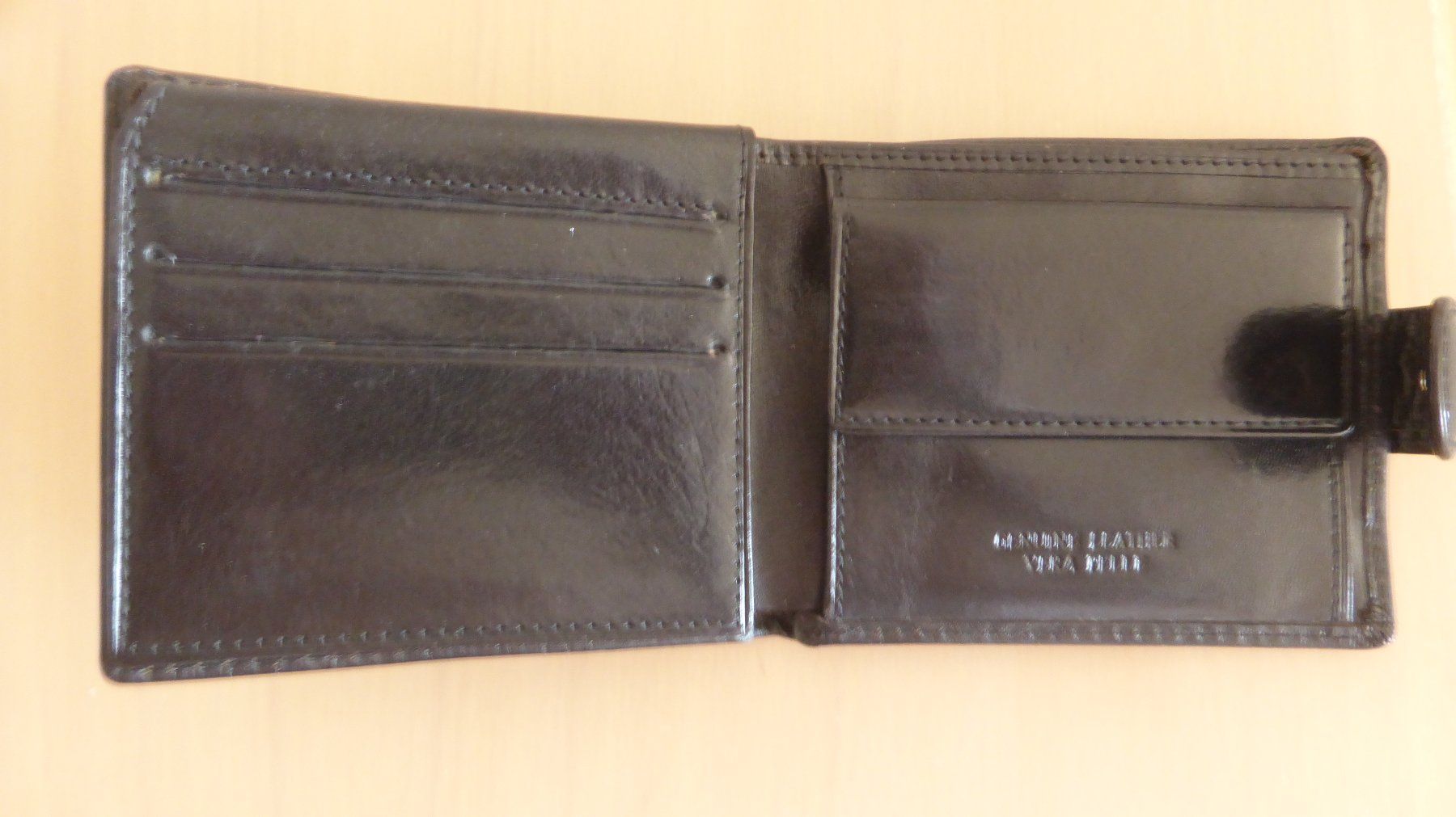 Portafogli: Portefeuille en cuir noir – Usato da Genève venduto da LucieA01 1
