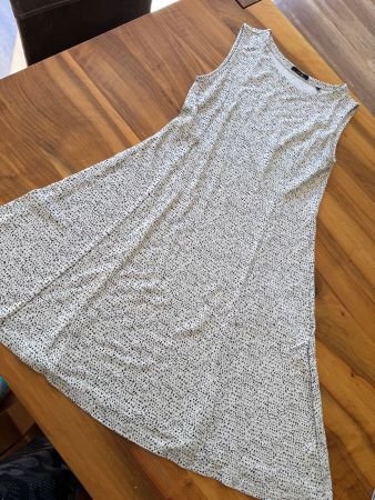 Schickes Kleid von Opus, Grösse 38 A-Linie Top
