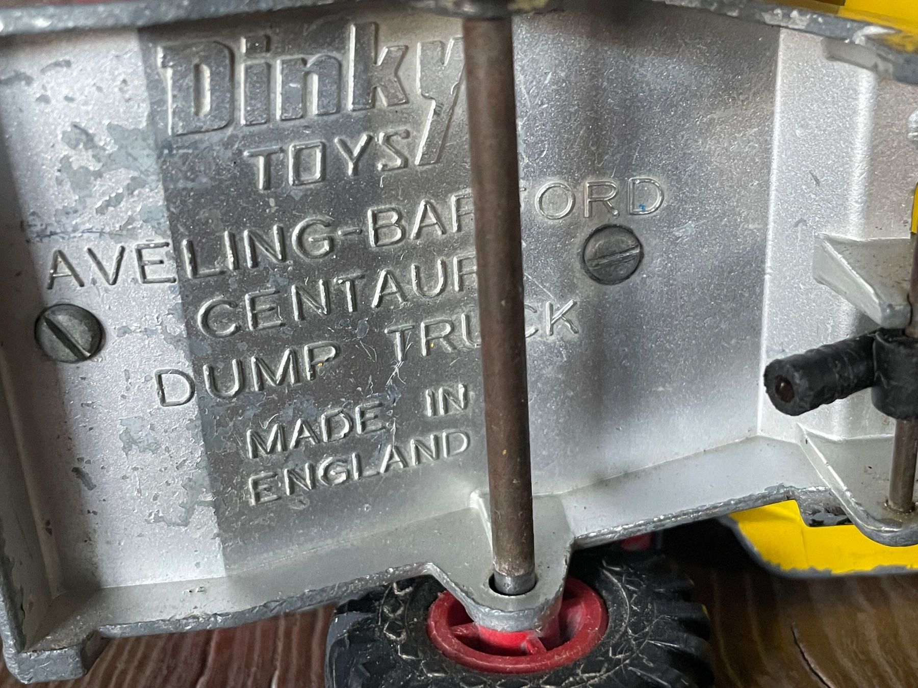 Dinky Toys Modellini d'auto: Dinki Toys Dump Truck – Usato da Volketswil venduto da rubin74 7
