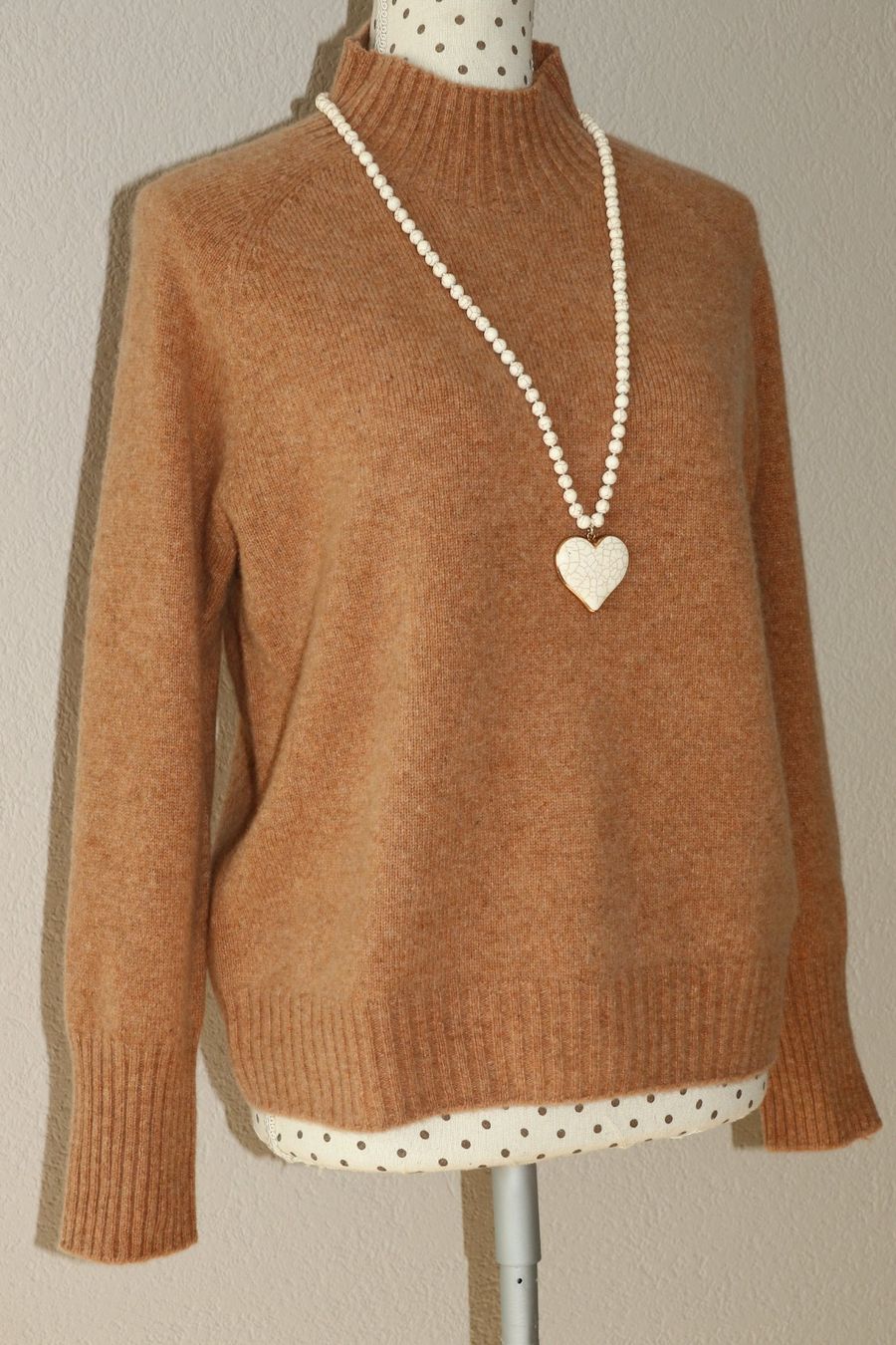 Maglioni & Felpe: Neuer wunderschöner Pullover aus 100% Wolle eher Gr.M -S – Nuovo (secondo la descrizione) da Oberwil-Lieli venduto da Svetlana28 5