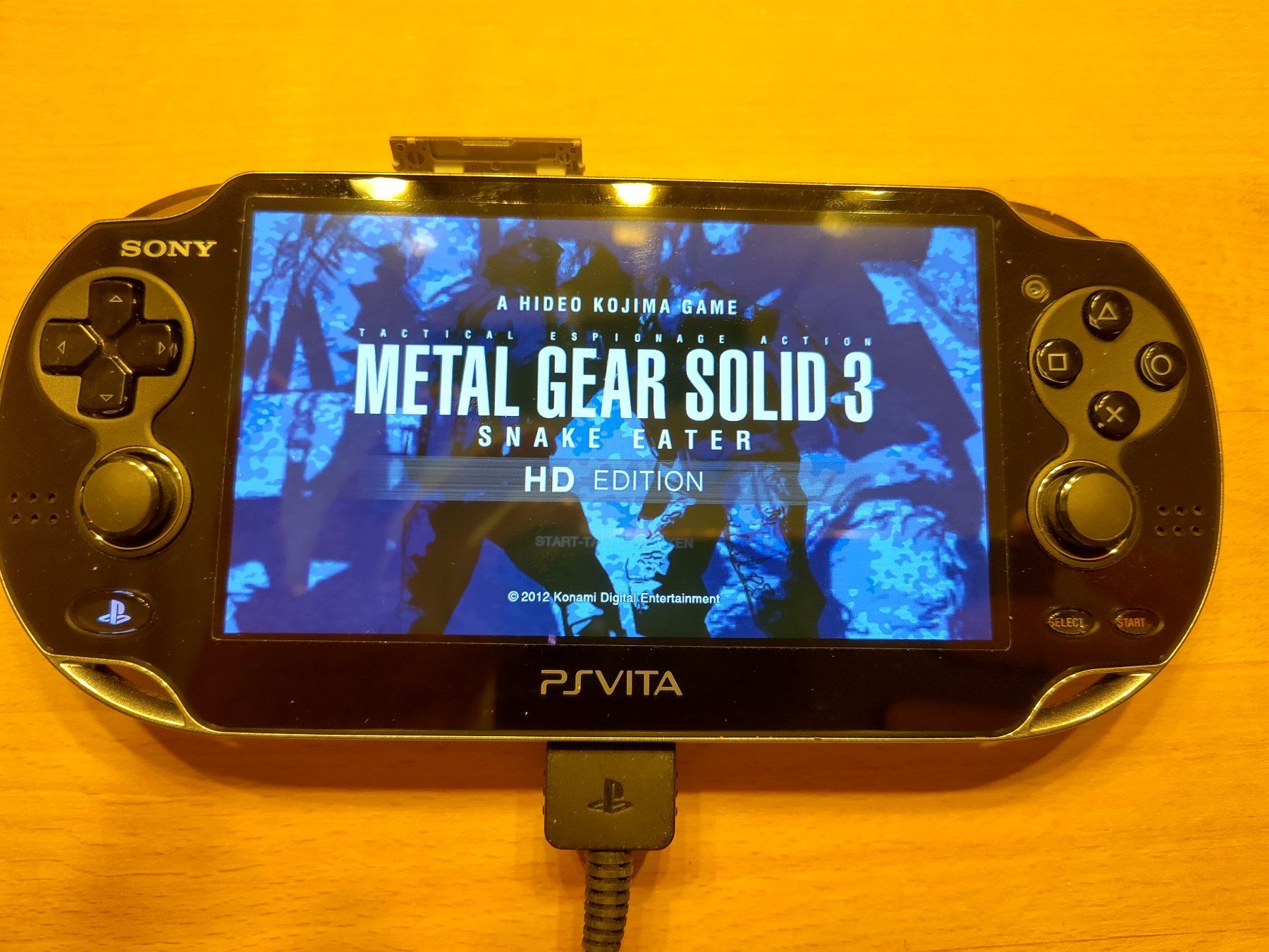 Sony Giochi: Metal Gear Solid HD Collection (PS Vita) – Usato da Kloten venduto da SuperRetroPixels 1