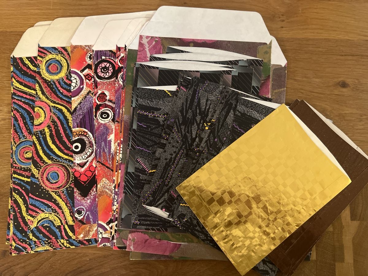 Papiere: Geschenkpapier Set. Gut über 100 Stück  – Neu (gemäss Beschreibung) aus Uznach von Apuutze 4