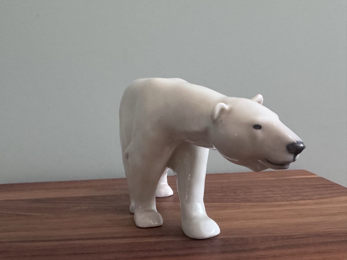Royal Copenhagen Figuren: Royal Copenhagen Eisbär – Gebraucht aus Zürich von Ddechkovd 3