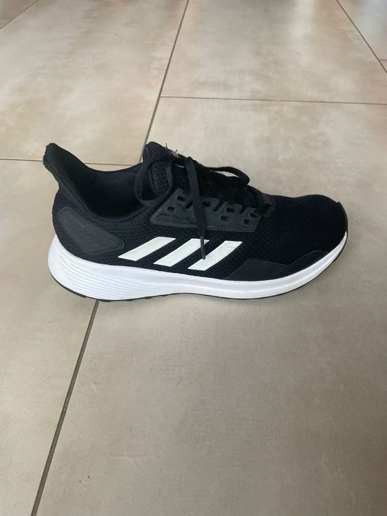 Adidas 2025 taille 40