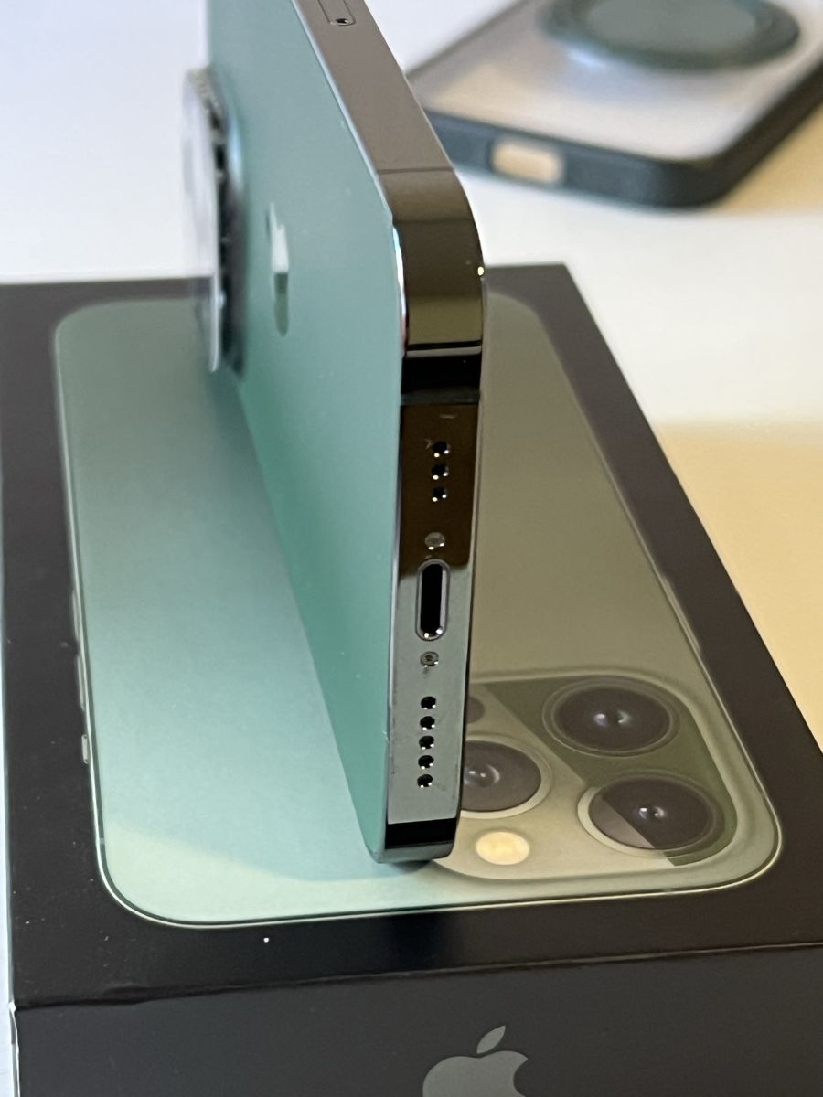 Apple Telefoni cellulari / Smartphones: iPhone 13 Pro 128GB Alpine Green Ideal – Usato da Adliswil venduto da Pacifoll 7