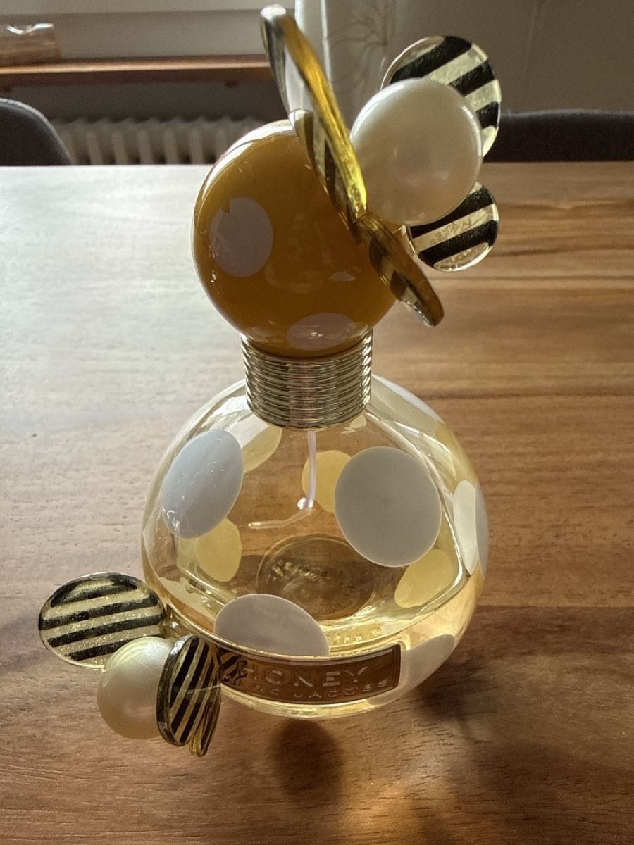 Marc Jacobs Parfum & Eau de Toilette: Marc Jacobs Parfum – Gebraucht aus Zollikerberg von Pure05