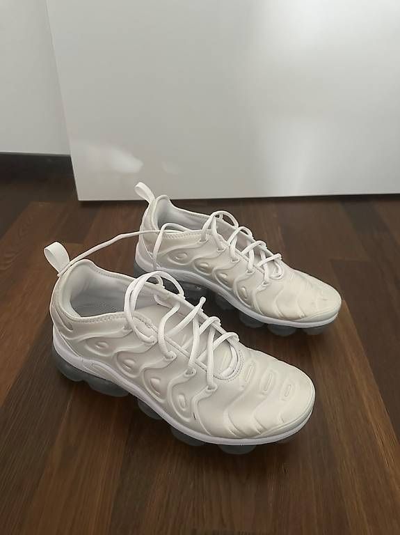Nike Herrenschuhe: Nike Air Vapormax Plus TN – Neu (gemäss Beschreibung) aus Buchs AG von ala_z7fw 1