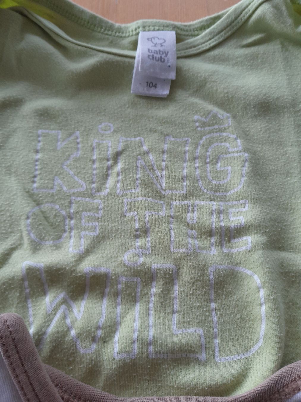 Lotti di vestiti: langarmbody Gr. 104, 2 Stück – Usato da Reigoldswil venduto da Re-Re 1