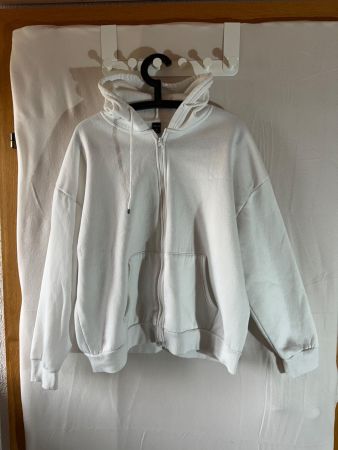 Weisse Kapuzen-Jacke Gr. XL