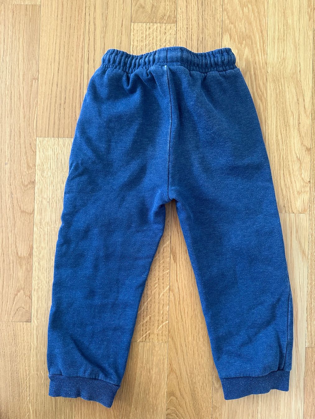 Pantaloni: Kinder Hosen blau Jogging Grösse 92 – Usato da Unterägeri venduto da StefanGekko 5