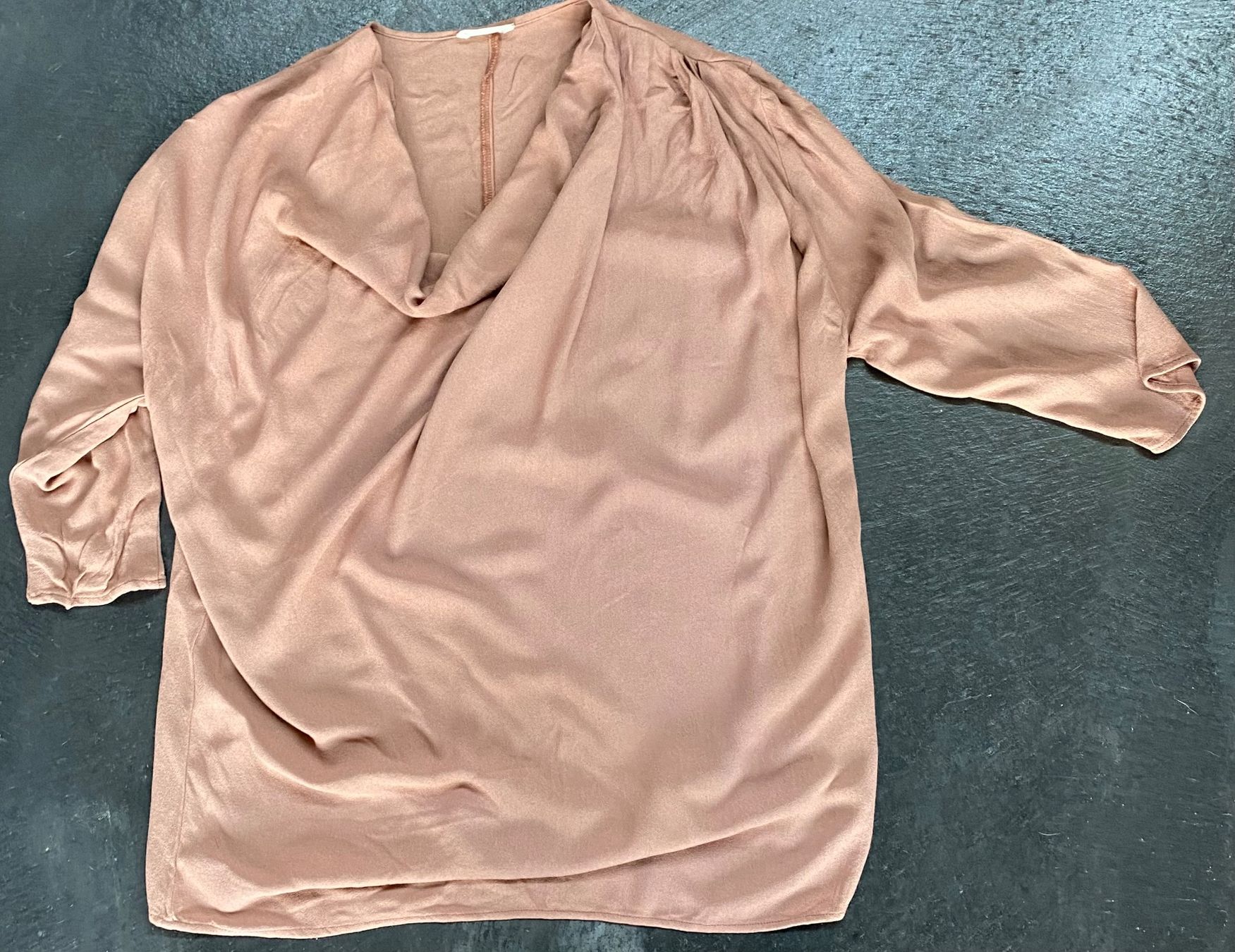 Tops: Top von American Vintage M – Gebraucht aus Chur von simhofstr