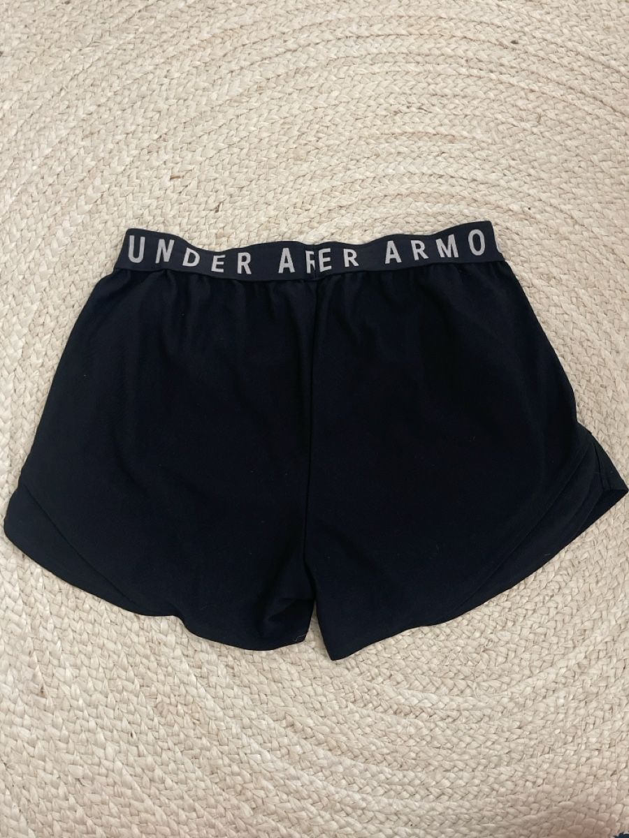 Under Armour Hosen: Underarmour Shorts, schwarz, Grösse L – Gebraucht aus Mühlau von Jasil66 1
