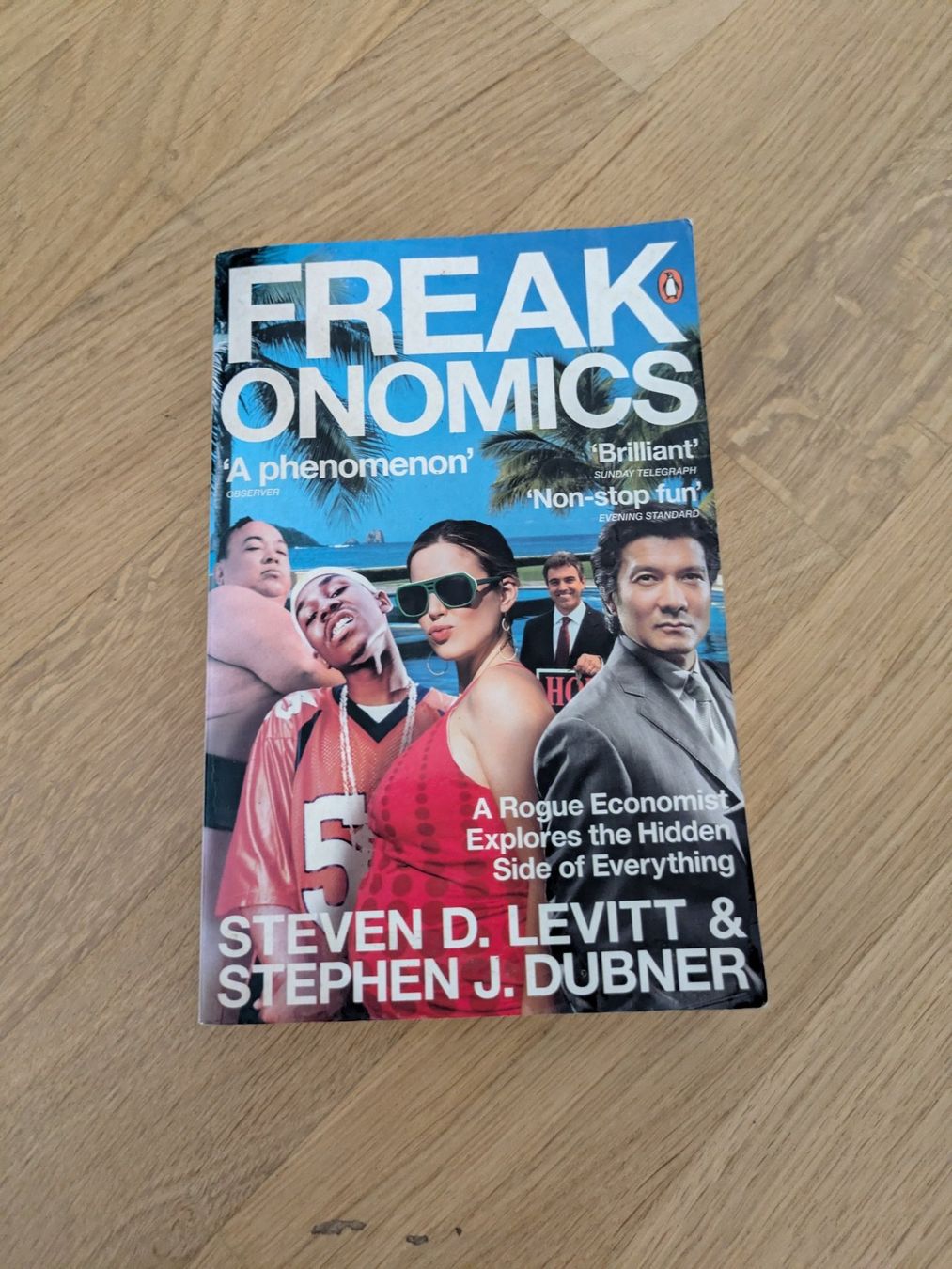 Libri: SD Levitt & SJ Dubner - Freakonomics – Usato da Lausanne venduto da RR-CH