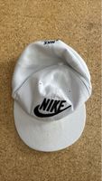 Coole Nike Cap - Weiss mit schwarzem Logo - Top Zustand